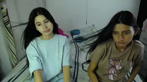 erosgirls_ online show from 09/18/25, 02:57