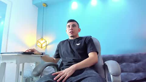 Eross online show from 09/09/25, 12:37