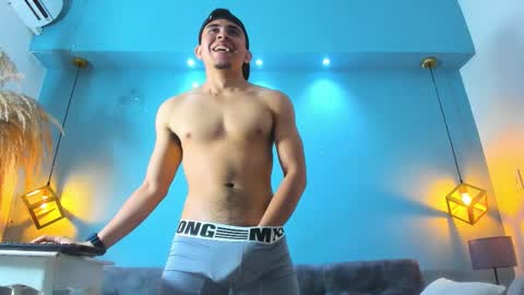 Eross online show from 02/25/26, 03:10