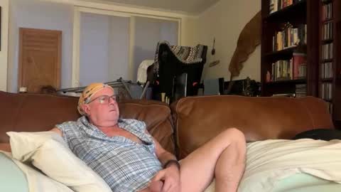 eros online show from 12/31/24, 12:25