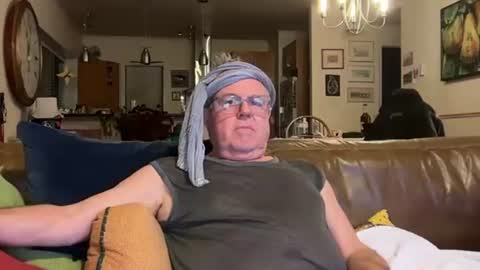 eros online show from 02/22/25, 11:46