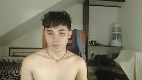 erostargaryen online show from 12/02/25, 05:35