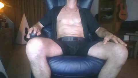 Snapshot of erostja557 chatting on 05/31/26, 11:28 erostja557 online show from 05/31/26, 11:28