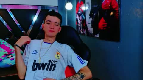 eroswildboy online show from 12/04/25, 09:12