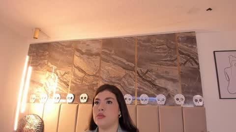 Karen online show from 10/31/25, 12:17