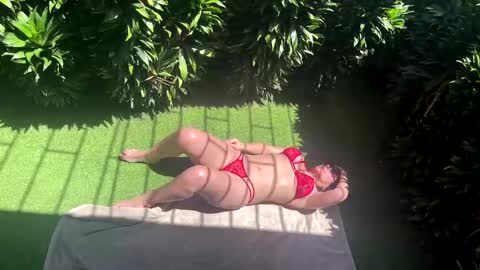 April online show from 03/03/25, 06:22