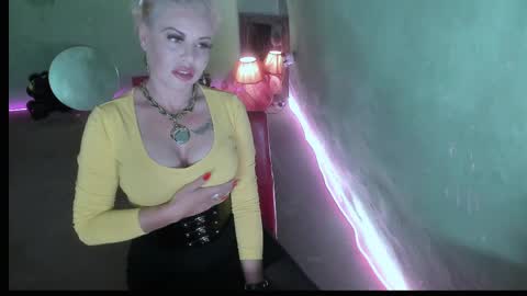 Snapshot of erotic_dessire chatting on 04/10/26, 07:07 Eve online show from 04/10/26, 07:07