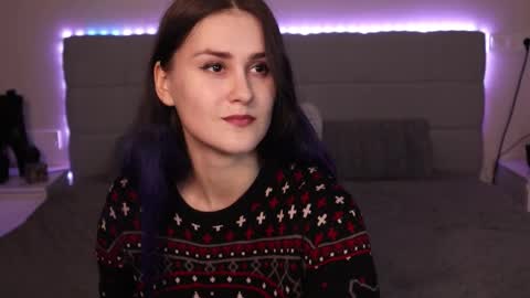 erotic_synth_goddess online show from 10/21/25, 04:41