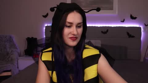 erotic_synth_goddess online show from 10/25/25, 05:08