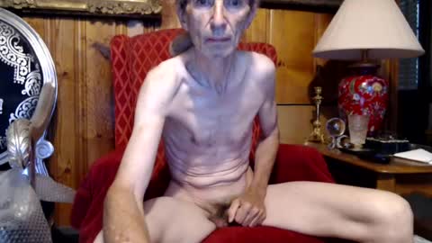 Snapshot of eroticantonio chatting on 07/09/26, 10:41 Antonio online show from 07/09/26, 10:41