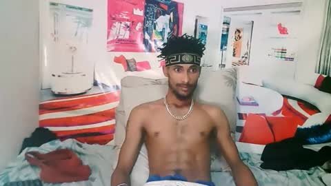 Liam online show from 03/01/26, 05:48