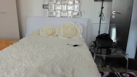 eroticsensualkitty4u online show from 02/10/25, 11:25