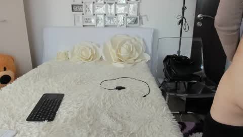 eroticsensualkitty4u online show from 03/04/25, 06:58