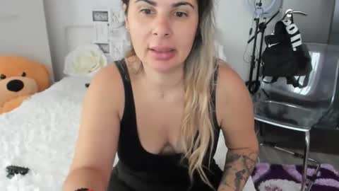 eroticsensualkitty4u online show from 10/24/25, 08:44