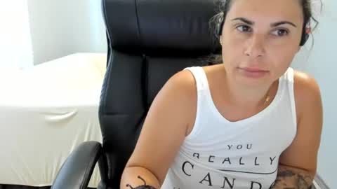 Snapshot of eroticsensualkitty4u chatting on 08/07/26, 06:59 eroticsensualkitty4u online show from 08/07/26, 06:59