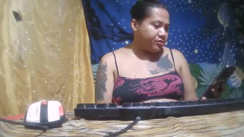 Snapshot of ervanamorge chatting on 10/10/25, 12:04 Ervana online show from 10/10/25, 12:04