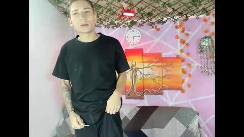 Snapshot of escarlet_hot06 chatting on 02/23/26, 02:03 escarlet_hot06 online show from 02/23/26, 02:03