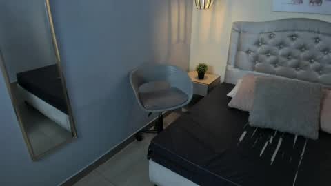 Escarlet online show from 03/06/26, 12:01