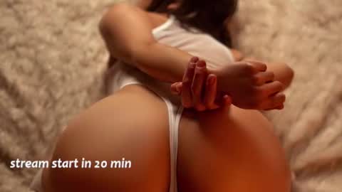 SCARLETT online show from 09/14/25, 01:32