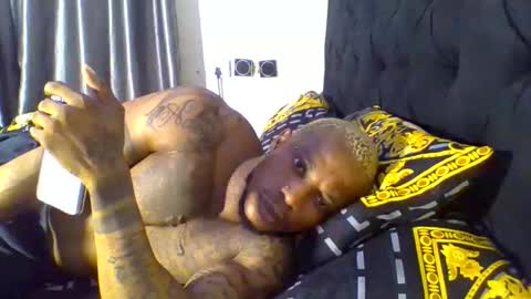 Snapshot of esedekeg chatting on 10/19/25, 06:41 esedekeg online show from 10/19/25, 06:41