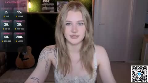 EshleGreen online show from 05/24/26, 03:28