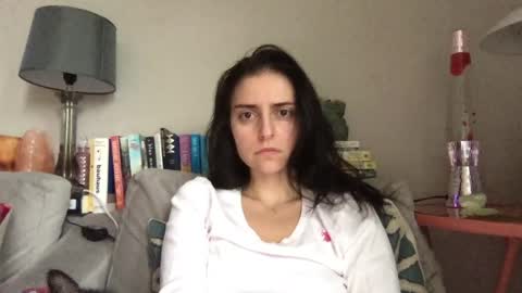 Snapshot of esimaralda chatting on 05/24/26, 11:15 esimaralda online show from 05/24/26, 11:15