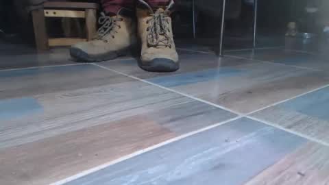 Eskela911 online show from 12/25/24, 02:25