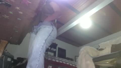 Eskela911 online show from 01/27/25, 10:27