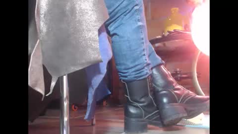 Snapshot of eskelaswd chatting on 02/21/26, 08:26 Eskela911 online show from 02/21/26, 08:26