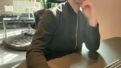 eskp online show from 09/10/25, 09:31