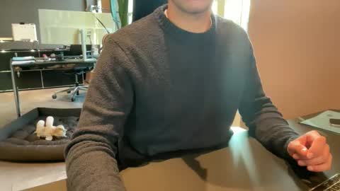 eskp online show from 10/01/25, 07:36