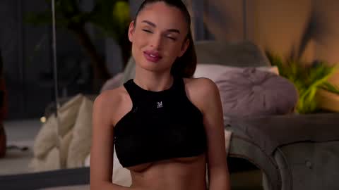 Raluca  online show from 01/24/25, 11:23