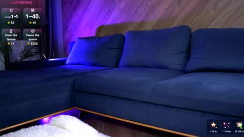 Raluca  online show from 12/20/25, 03:02