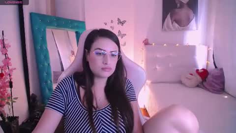 Esmeralda online show from 02/16/25, 07:49