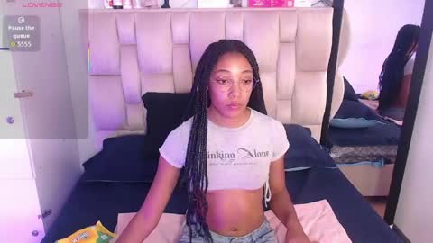 Snapshot of esmeralda_bk chatting on 05/12/26, 09:56 esmeralda_bk online show from 05/12/26, 09:56