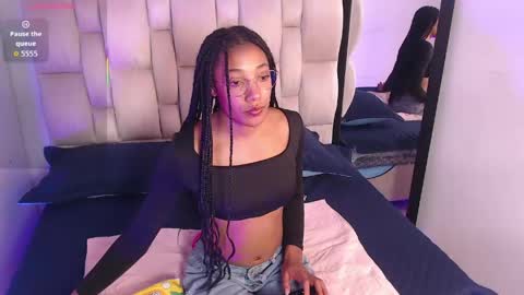 Snapshot of esmeralda_bk chatting on 05/13/26, 08:06 esmeralda_bk online show from 05/13/26, 08:06
