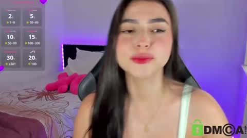 Esmeralda online show from 07/16/26, 08:26