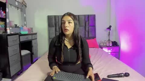 Perla online show from 01/16/26, 06:28