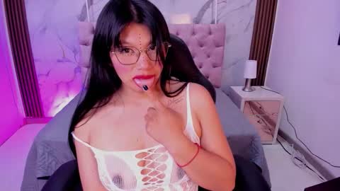 Esmeralda  online show from 01/14/26, 11:38