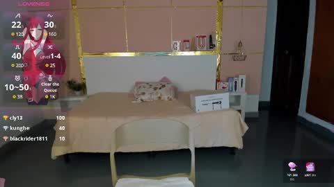 Snapshot of esmeraldalindsey chatting on 01/23/25, 10:01 ESMERALDA online show from 01/23/25, 10:01