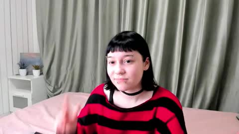 Snapshot of esperanzameachem chatting on 10/27/25, 05:50 Tricky online show from 10/27/25, 05:50