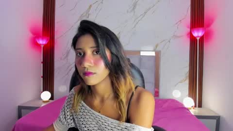 esperanzamora online show from 04/08/26, 11:54
