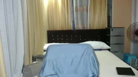 essabot online show from 01/18/26, 09:40