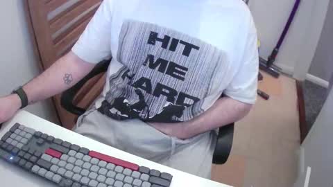 Snapshot of essex_wild chatting on 02/10/26, 09:19 Morph online show from 02/10/26, 09:19