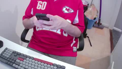 Morph online show from 05/17/26, 07:54