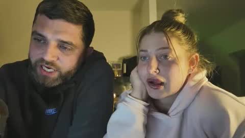 essexcouple online show from 03/04/26, 11:55