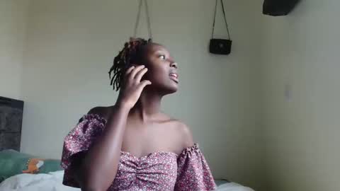 essypetite online show from 12/21/25, 08:32