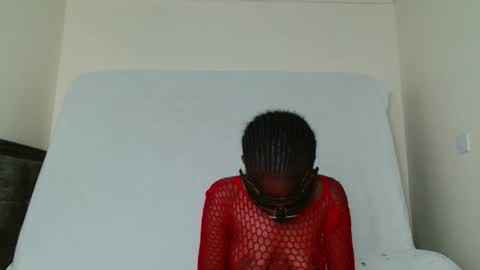 Snapshot of essypetite chatting on 02/02/26, 06:50 essypetite online show from 02/02/26, 06:50