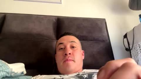 esteban121222 online show from 01/11/26, 01:16