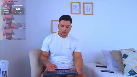 ESTEBAN online show from 03/10/26, 03:28